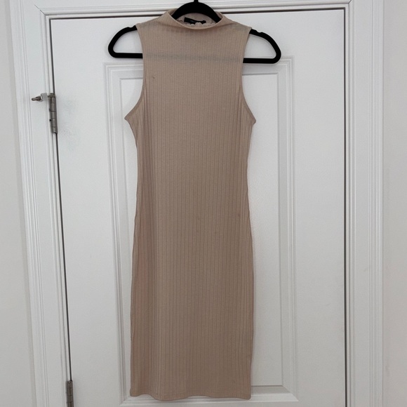 Forever 21 Beige Ribbed Midi Dress - Picture 3 of 11